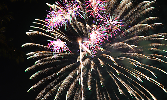 菊間夏まつりの花火写真　2025年7月19日（土）菊間町かわら館より撮影