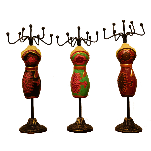 エスニック調アクセサリースタンド（3名）