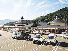 東宇和物産会館　どんぶり館