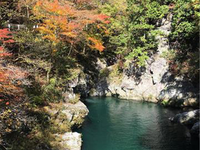 小田深山渓谷 紅葉写真